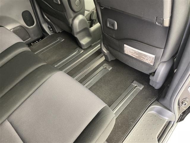 Nissan SERENA 2022 7565640-8