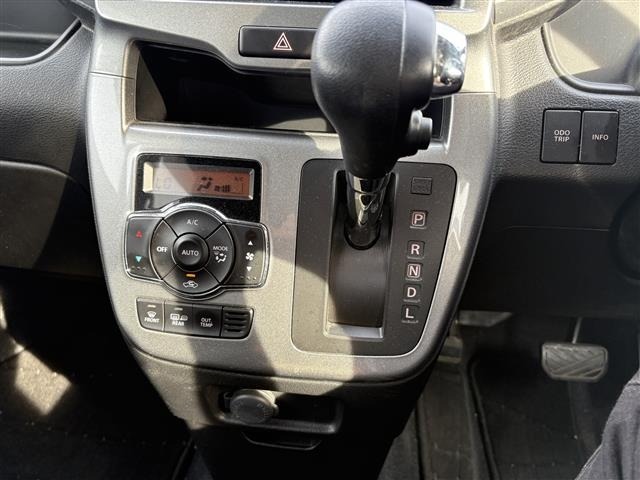 Suzuki SOLIO 2019 7568342-12