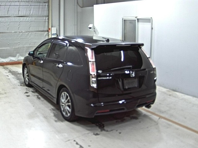 Honda STREAM 2013 7566289-1