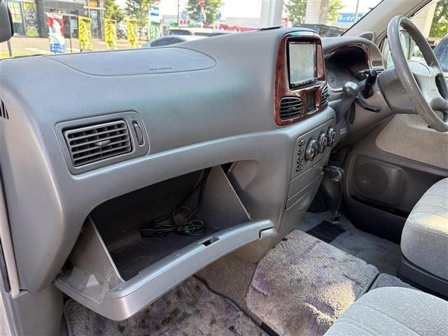 Toyota TOWNACE NOAH 2001 7569857-4