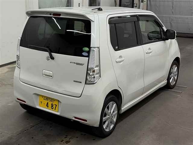 Suzuki WAGON R 2013 7564498-5
