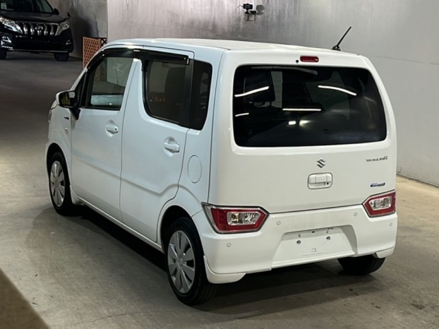 Suzuki WAGON R 2021 7564549-1