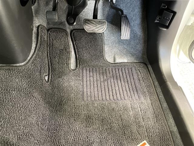 Suzuki WAGON R 2018 7564658-4