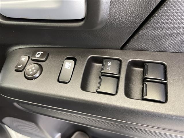 Suzuki WAGON R 2018 7564658-9