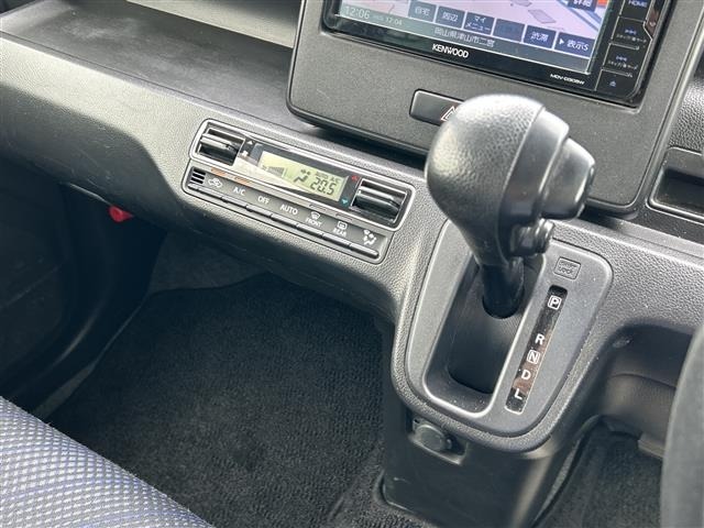 Suzuki WAGON R 2018 7564678-12