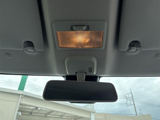 Suzuki WAGON R 2018 7564682-3