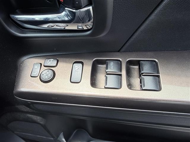 Suzuki WAGON R 2022 7564687-16
