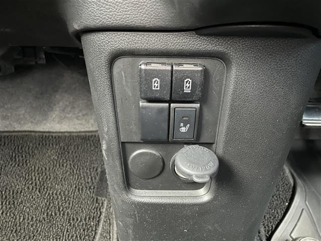 Suzuki WAGON R 2023 7564692-8