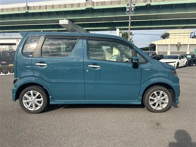 Suzuki WAGON R 2022 7564701-2