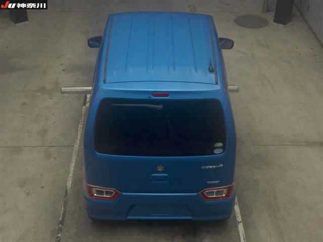 Suzuki WAGON R 2018 7564719-5
