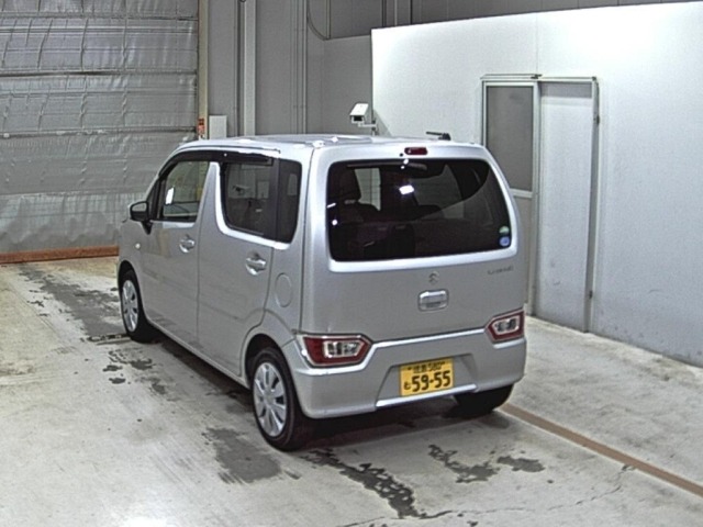 Suzuki WAGON R 2019 7564760-1