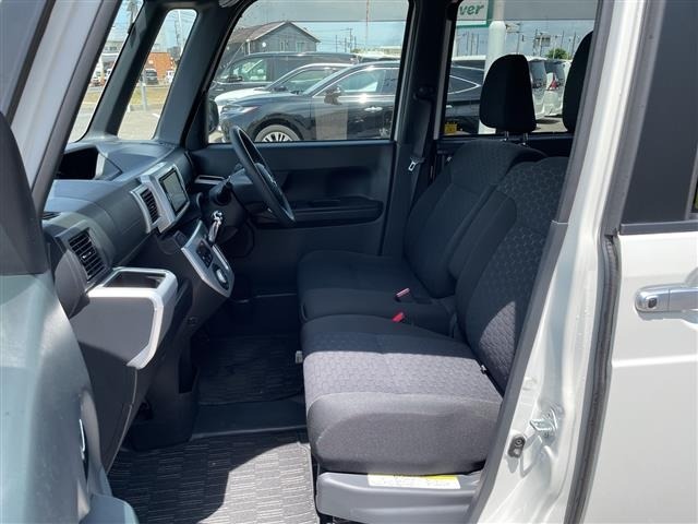 Daihatsu WAKE 2015 7569598-9