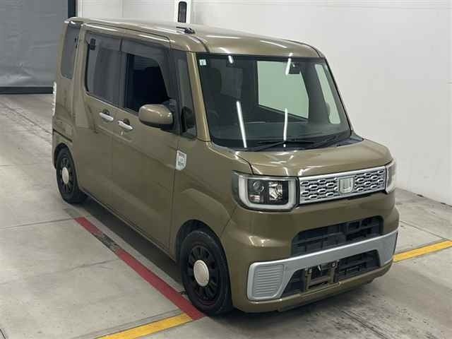Daihatsu WAKE 2015 7569612-0