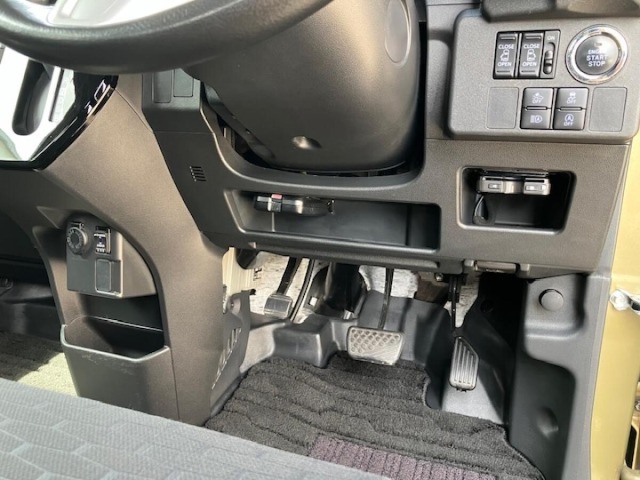 Daihatsu WAKE 2021 7569614-3