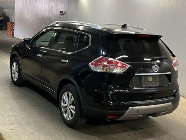 Nissan X-TRAIL 2016 7566696-1