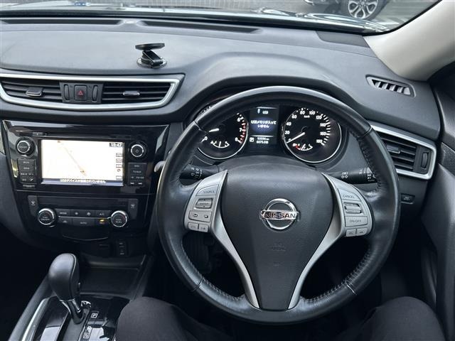 Nissan X-TRAIL 2015 7567214-7
