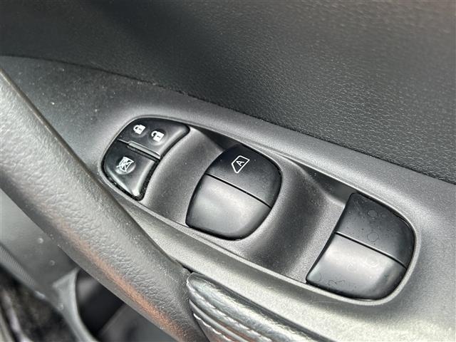 Nissan X-TRAIL 2015 7567220-6