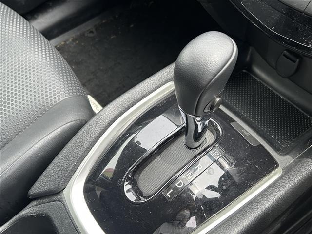 Nissan X-TRAIL 2015 7567220-9