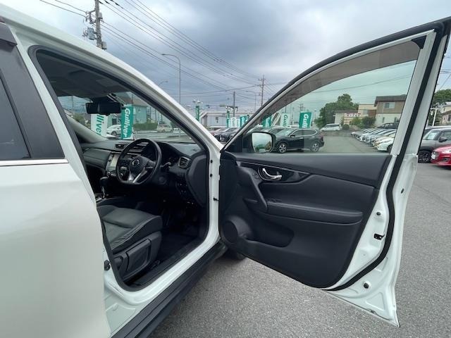 Nissan X-TRAIL 2017 7567226-11