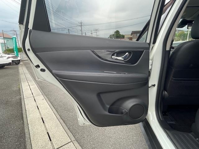 Nissan X-TRAIL 2017 7567226-4