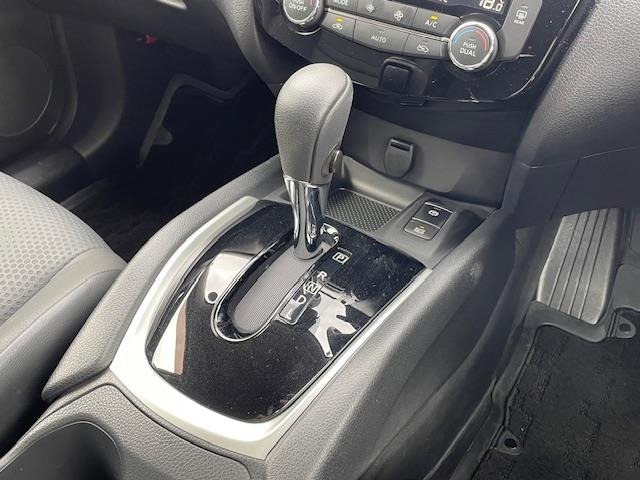 Nissan X-TRAIL 2017 7567226-5