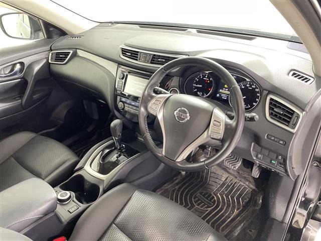 Nissan X-TRAIL 2016 7567232-2
