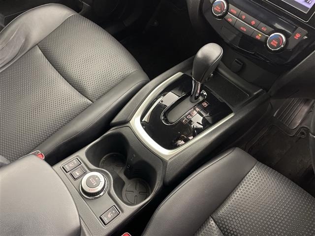 Nissan X-TRAIL 2015 7567244-3