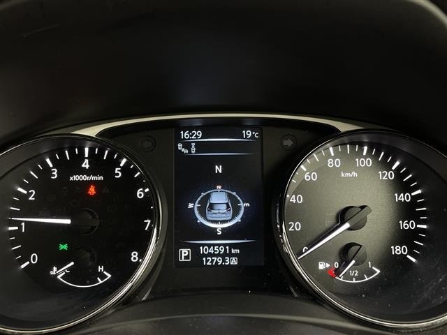Nissan X-TRAIL 2017 7567254-3