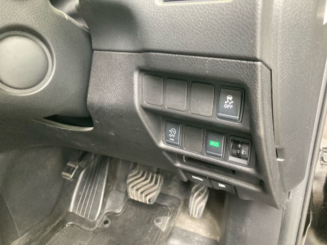 Nissan X-TRAIL 2016 7567256-5