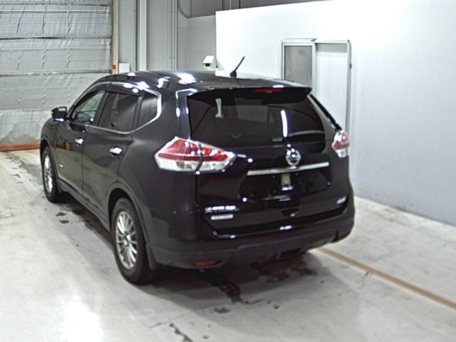 Nissan X-TRAIL 2016 7567295-1