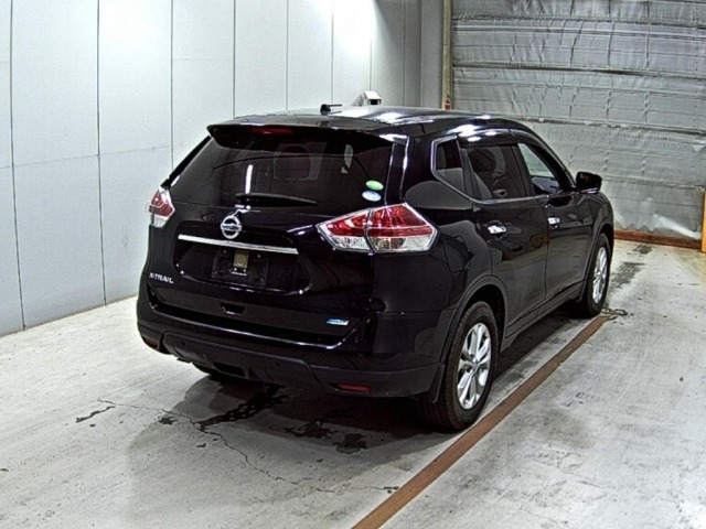 Nissan X-TRAIL 2015 7567298-5