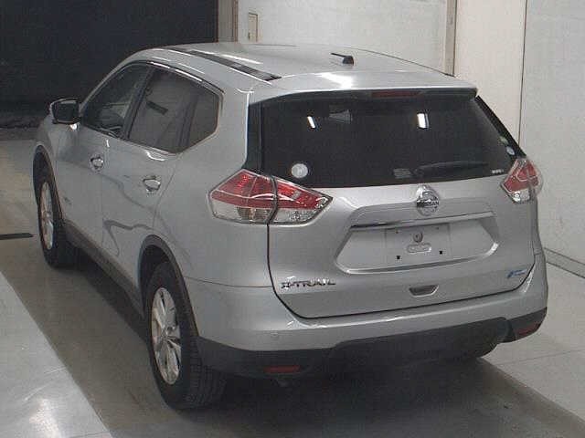 Nissan X-TRAIL 2015 7567299-1