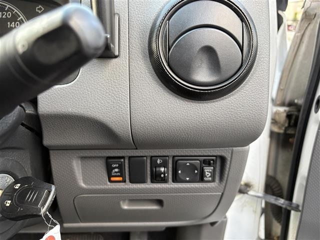 Nissan AD VAN 2013 7594743-10