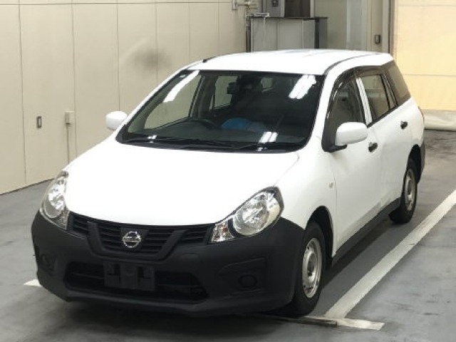 Nissan AD VAN 2018 7594754-2