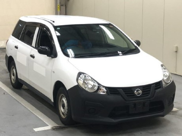 Nissan AD VAN 2021 7594758-0