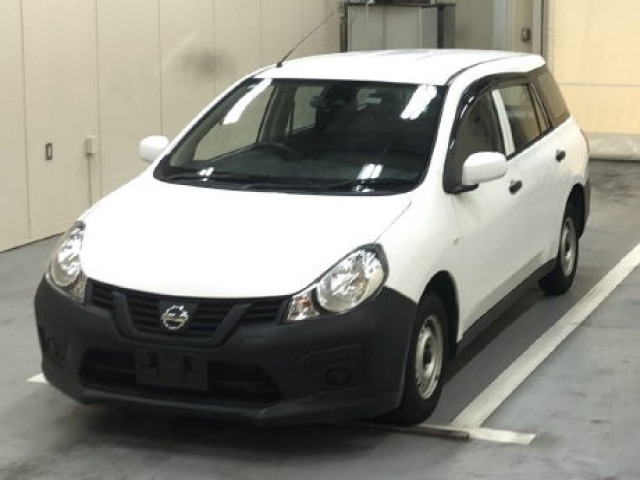 Nissan AD VAN 2018 7594760-2