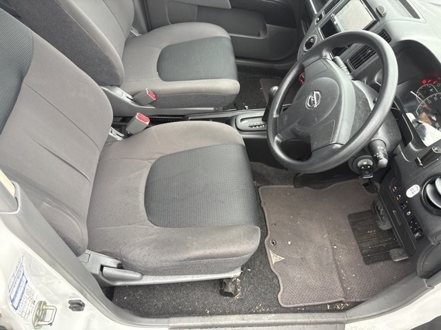 Nissan AD VAN 2018 7594767-8