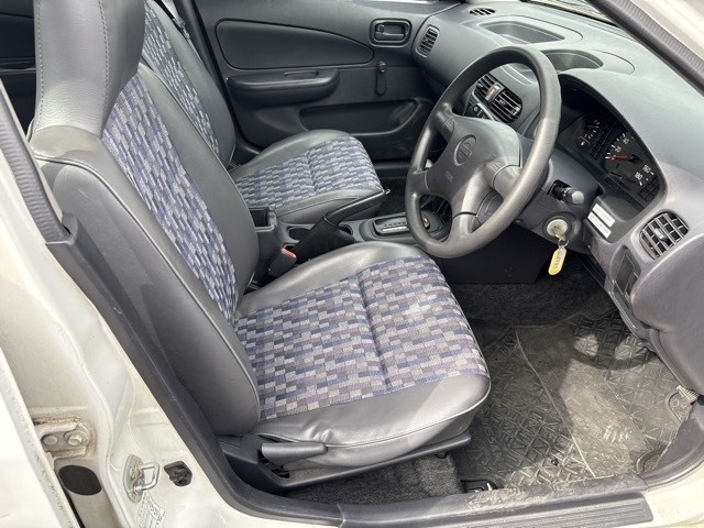 Nissan AD VAN 2000 7594769-8