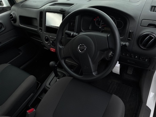 Nissan AD VAN 2021 7594791-3