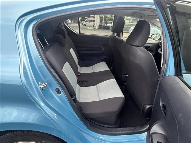 Toyota AQUA 2014 7593074-11