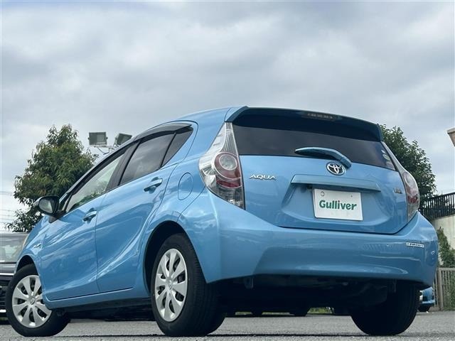 Toyota AQUA 2014 7593074-3