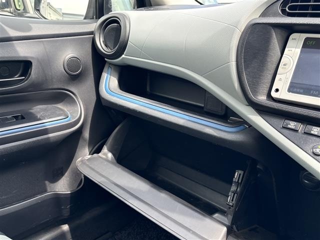 Toyota AQUA 2014 7593091-13