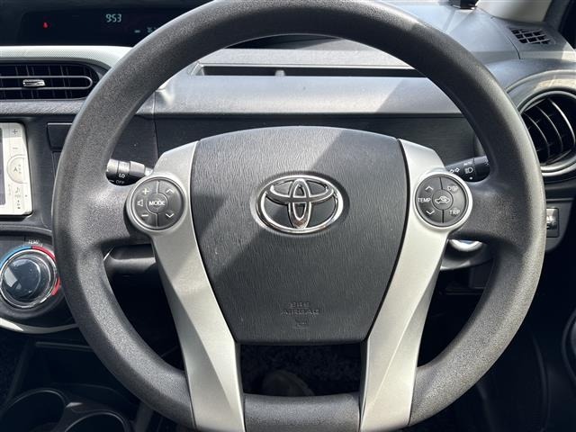 Toyota AQUA 2014 7593091-4