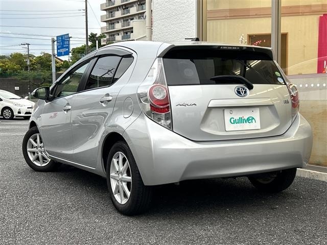 Toyota AQUA 2012 7593134-13