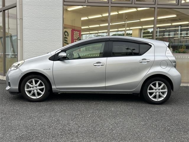 Toyota AQUA 2012 7593134-2