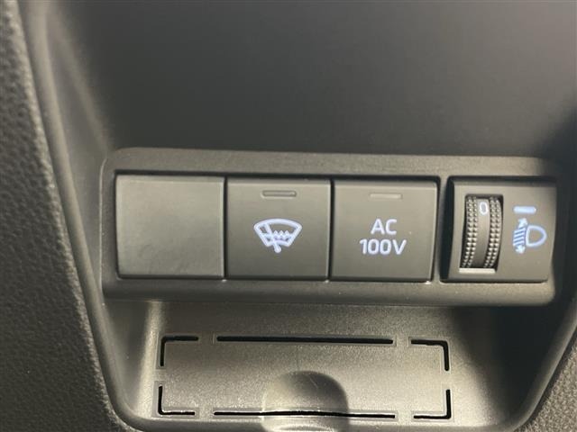 Toyota AQUA 2024 7593135-4