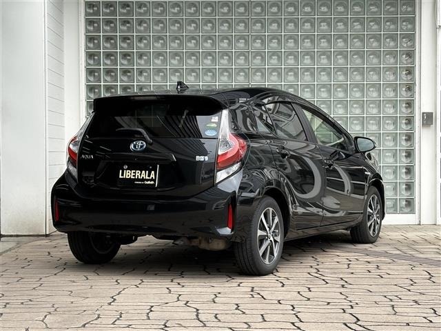 Toyota AQUA 2017 7593144-13