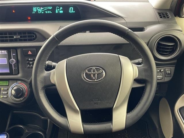 Toyota AQUA 2013 7593145-4