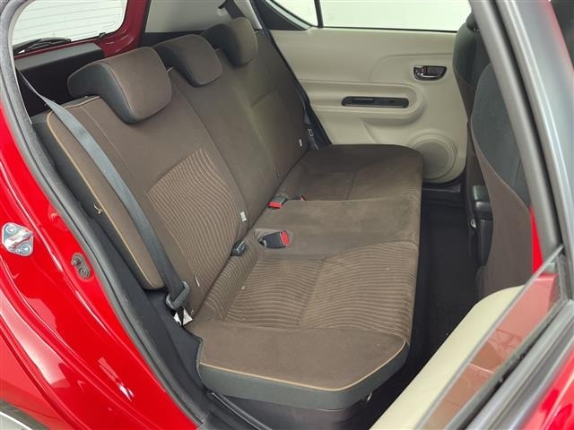 Toyota AQUA 2013 7593145-7