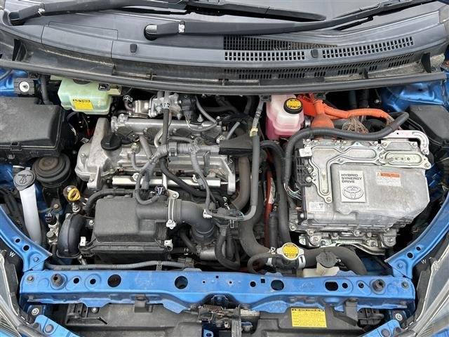 Toyota AQUA 2014 7593154-15